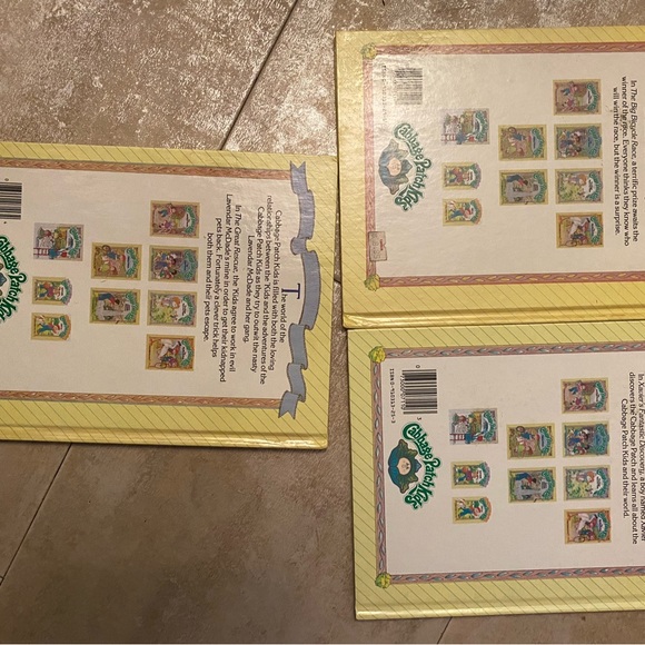 Cabbage patch books - Picture 2 of 3
